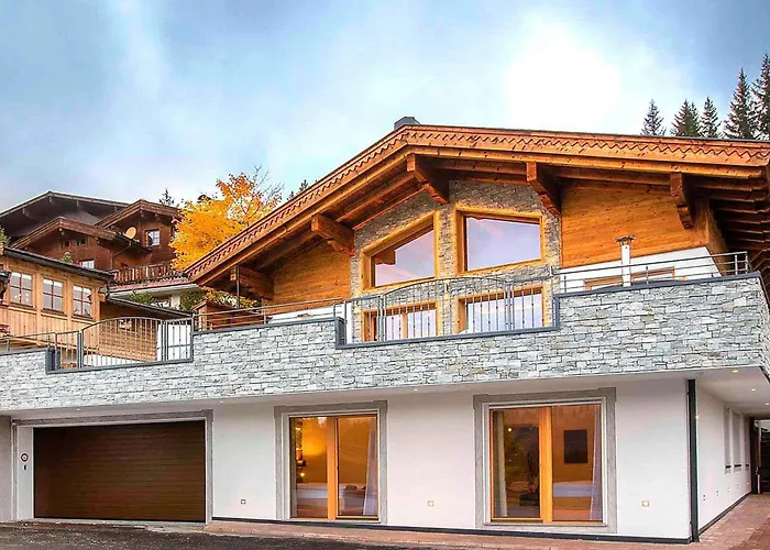 شاليه In With Mountain Views &