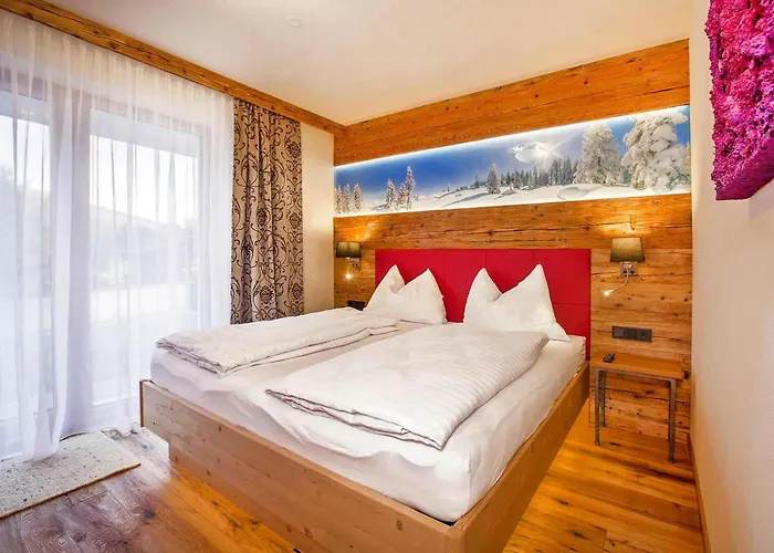 Alpehytte In With Mountain Views & Konigsleiten